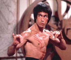 谁爆料李小龙打人视频,传奇武术巨星私下的一面